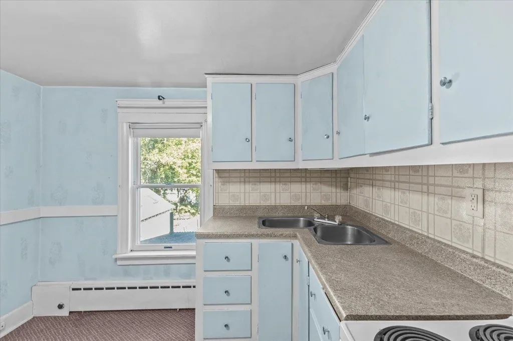 48 Latham Court Burlington VT 05401