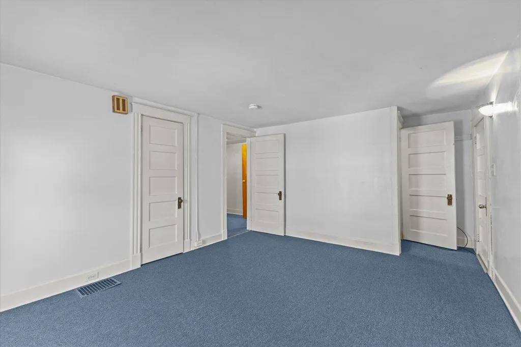 48 Latham Court Burlington VT 05401
