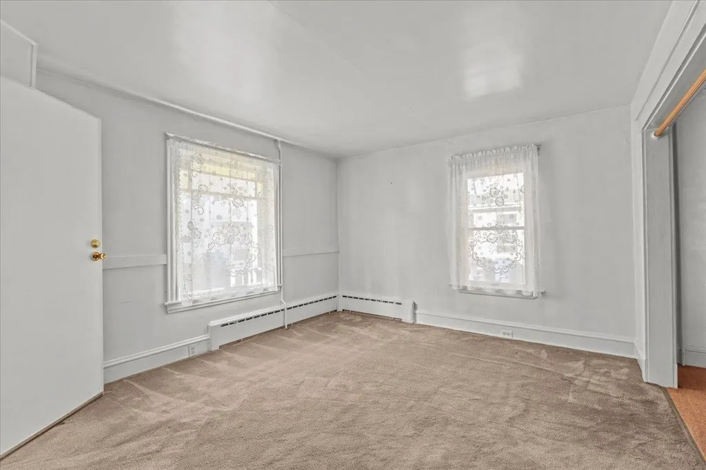 48 Latham Court Burlington VT 05401