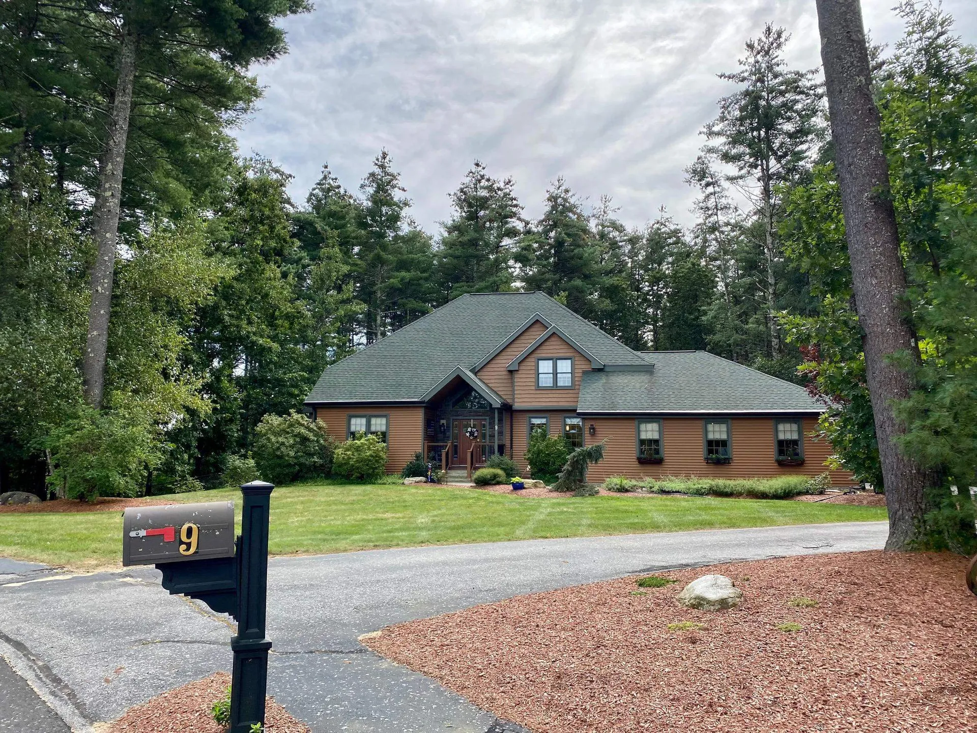 9 Barton Road Hollis NH 03049
