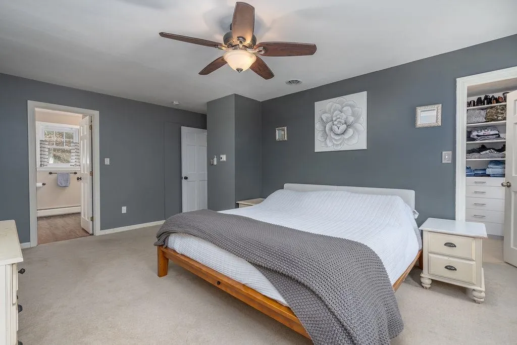 25 Schanda Drive Newmarket NH 03857