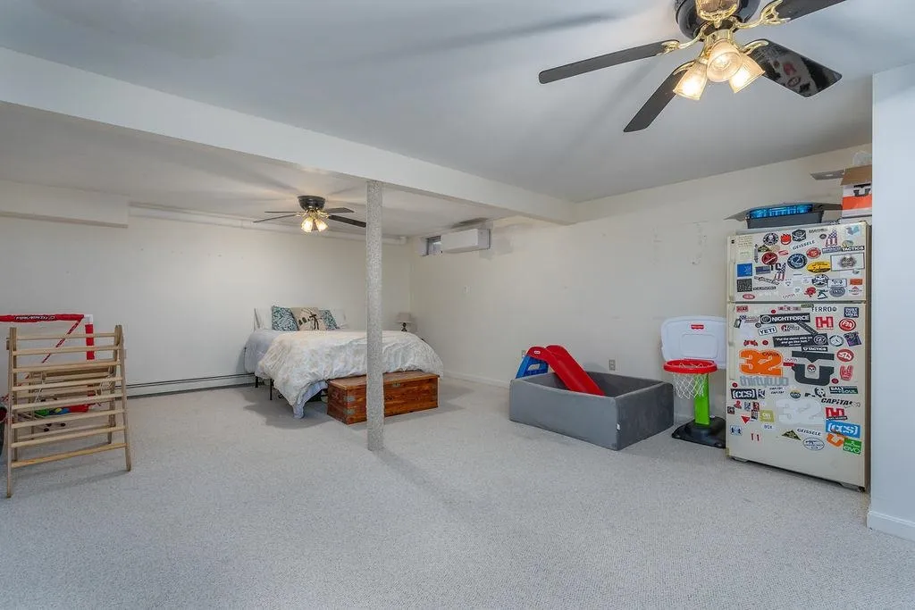 25 Schanda Drive Newmarket NH 03857