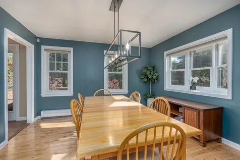25 Schanda Drive Newmarket NH 03857