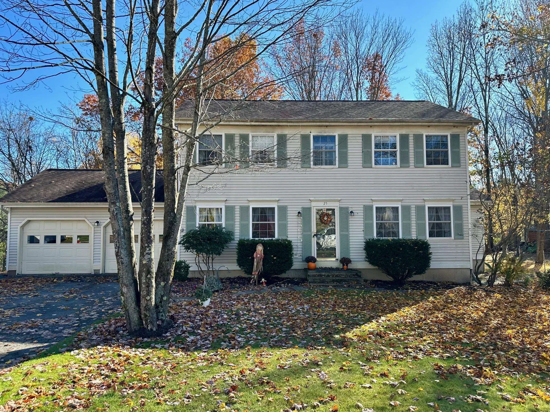 25 Hawthorn Circle Essex Junction VT 05452