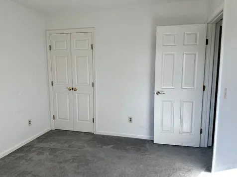 25 Hawthorn Circle Essex Junction VT 05452