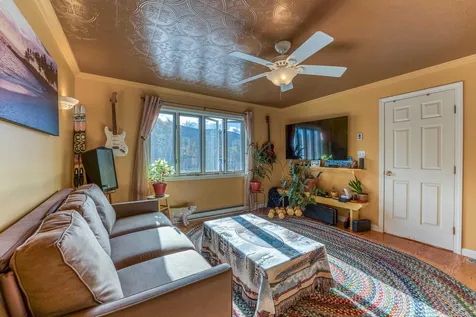 227 Main Street Lincoln NH 03251