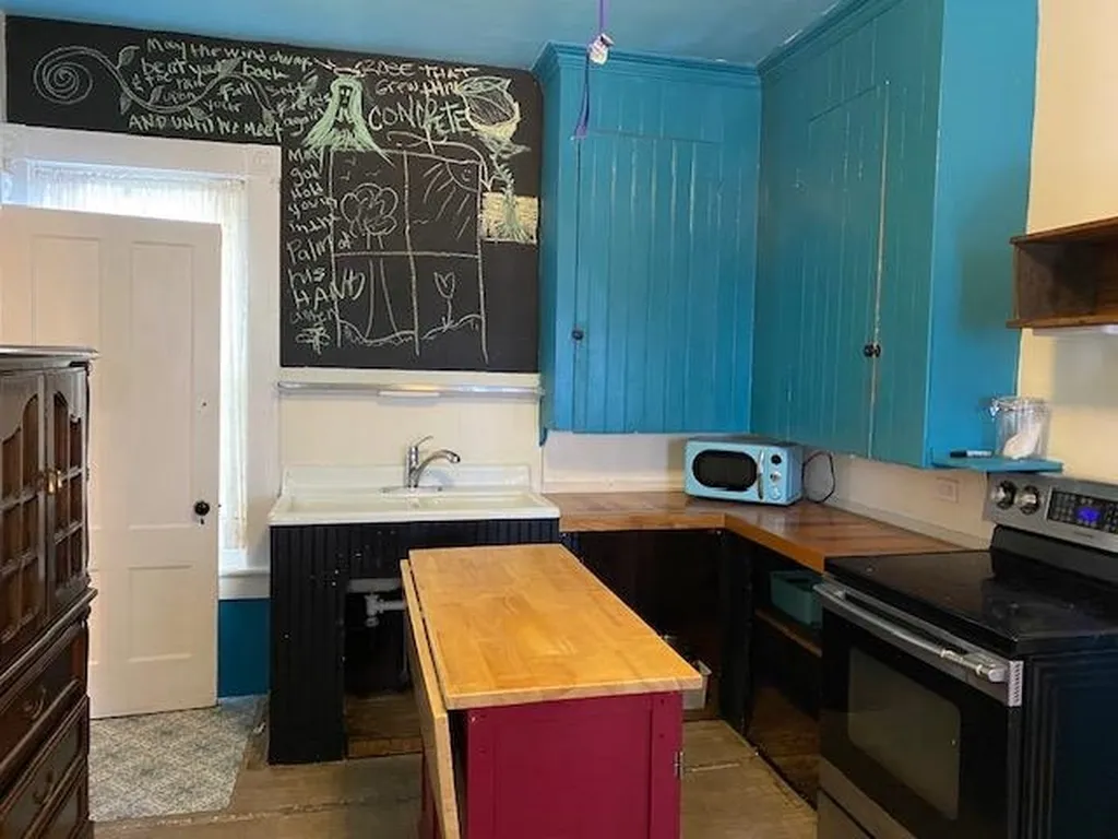 6 Celtic Street Concord NH 03301