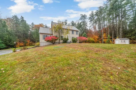 84 Bedford Road New Boston NH 03070