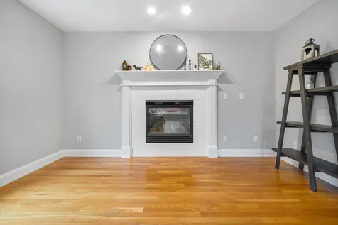 84 Bedford Road New Boston NH 03070