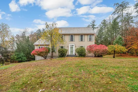 84 Bedford Road New Boston NH 03070