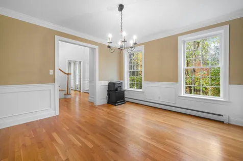 84 Bedford Road New Boston NH 03070