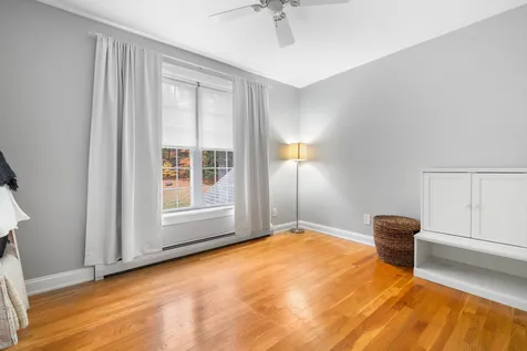 84 Bedford Road New Boston NH 03070