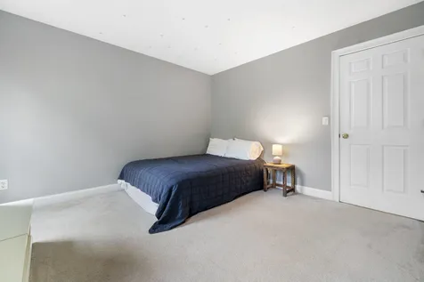 84 Bedford Road New Boston NH 03070