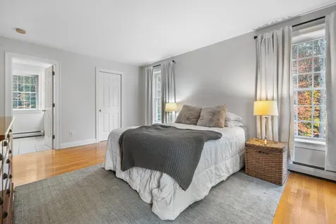84 Bedford Road New Boston NH 03070