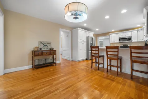 84 Bedford Road New Boston NH 03070