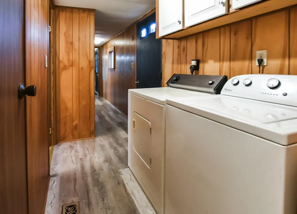 311 Sherwood Glen Somersworth NH 03878