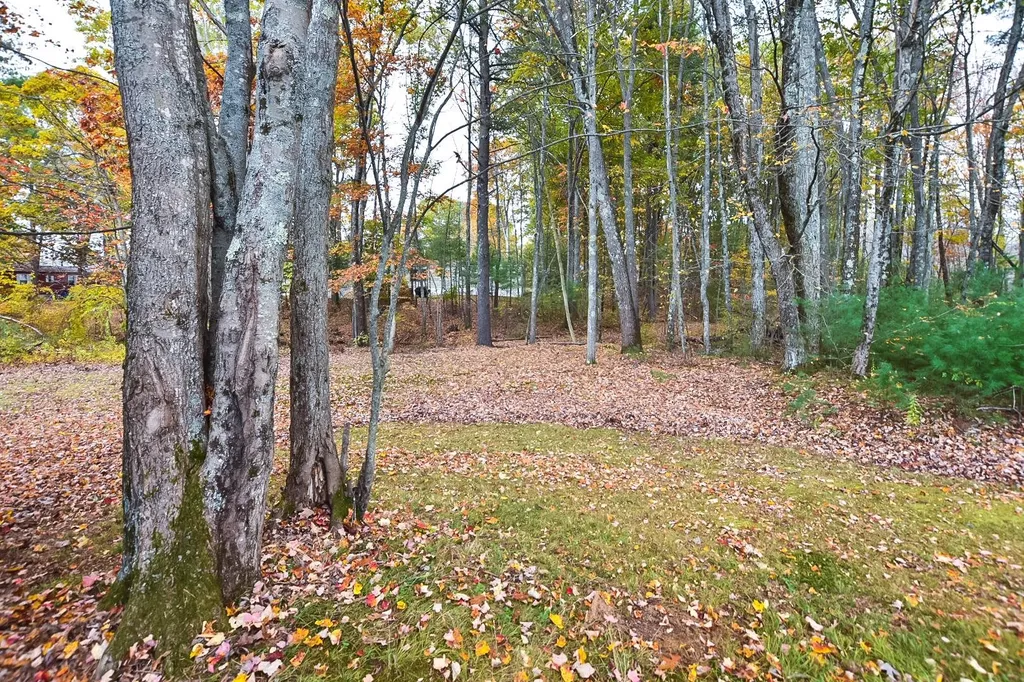 311 Sherwood Glen Somersworth NH 03878