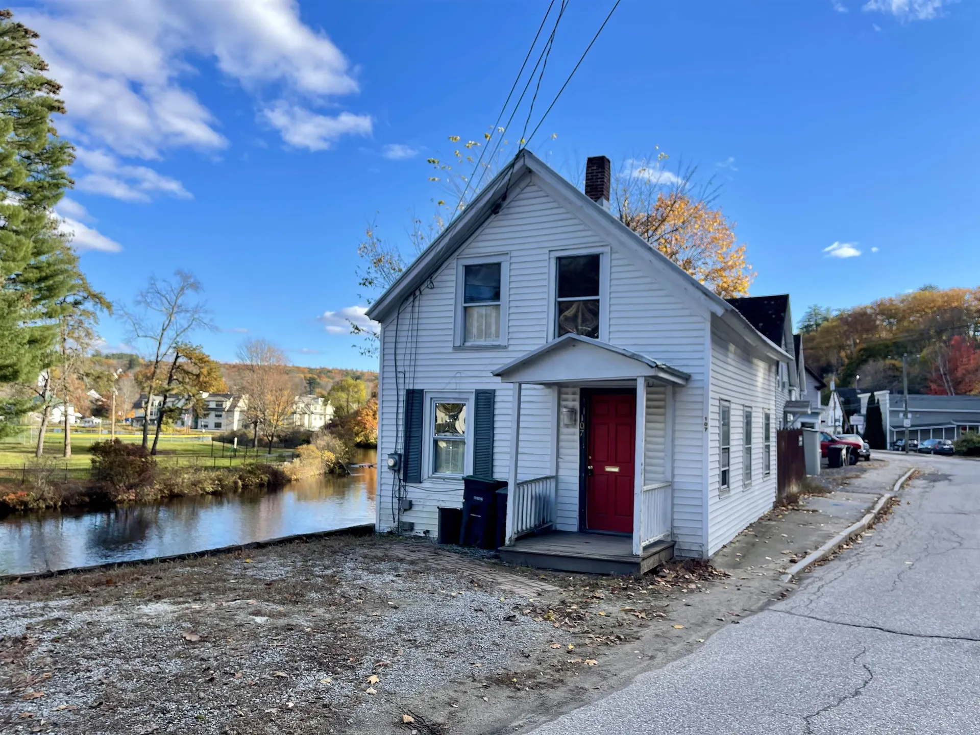 107 W Bow Street Franklin NH 03235