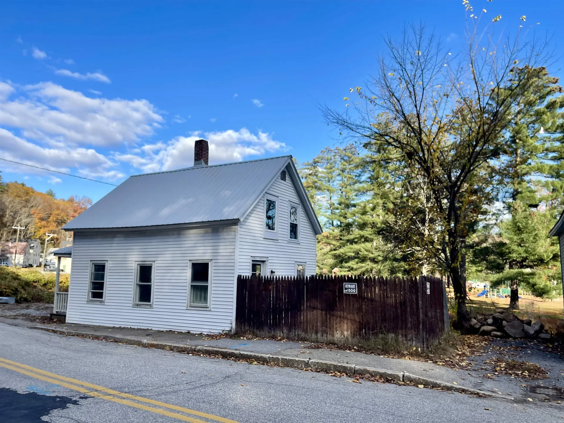 107 W Bow Street Franklin NH 03235