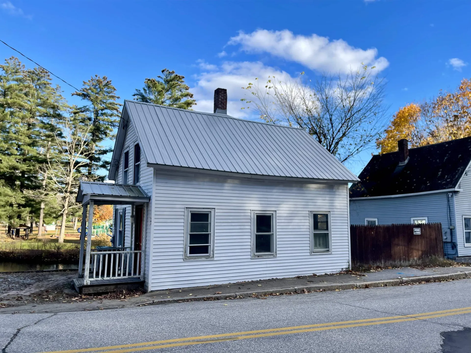 107 W Bow Street Franklin NH 03235
