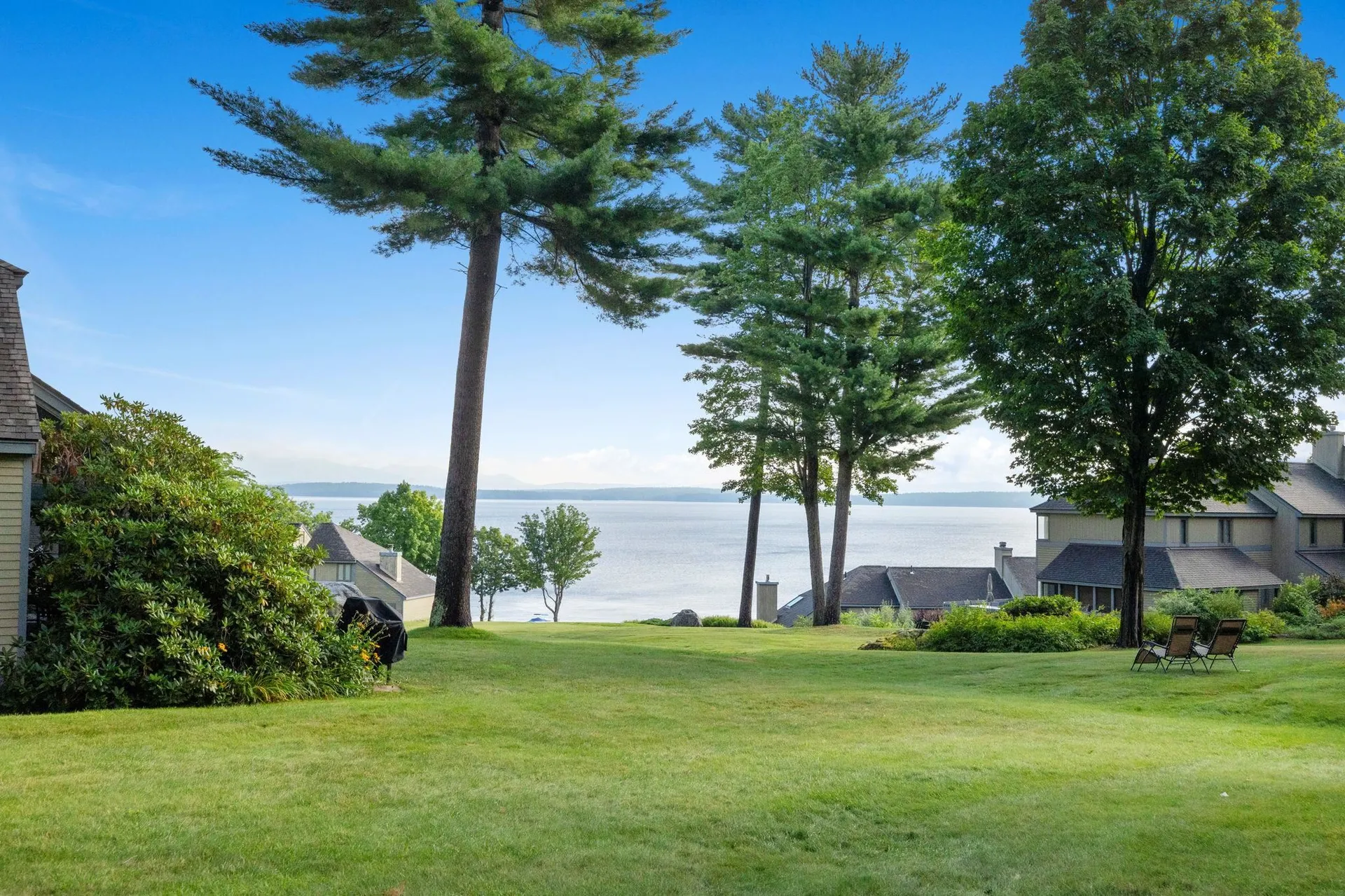 2696 Lake Shore Road Gilford NH 03249