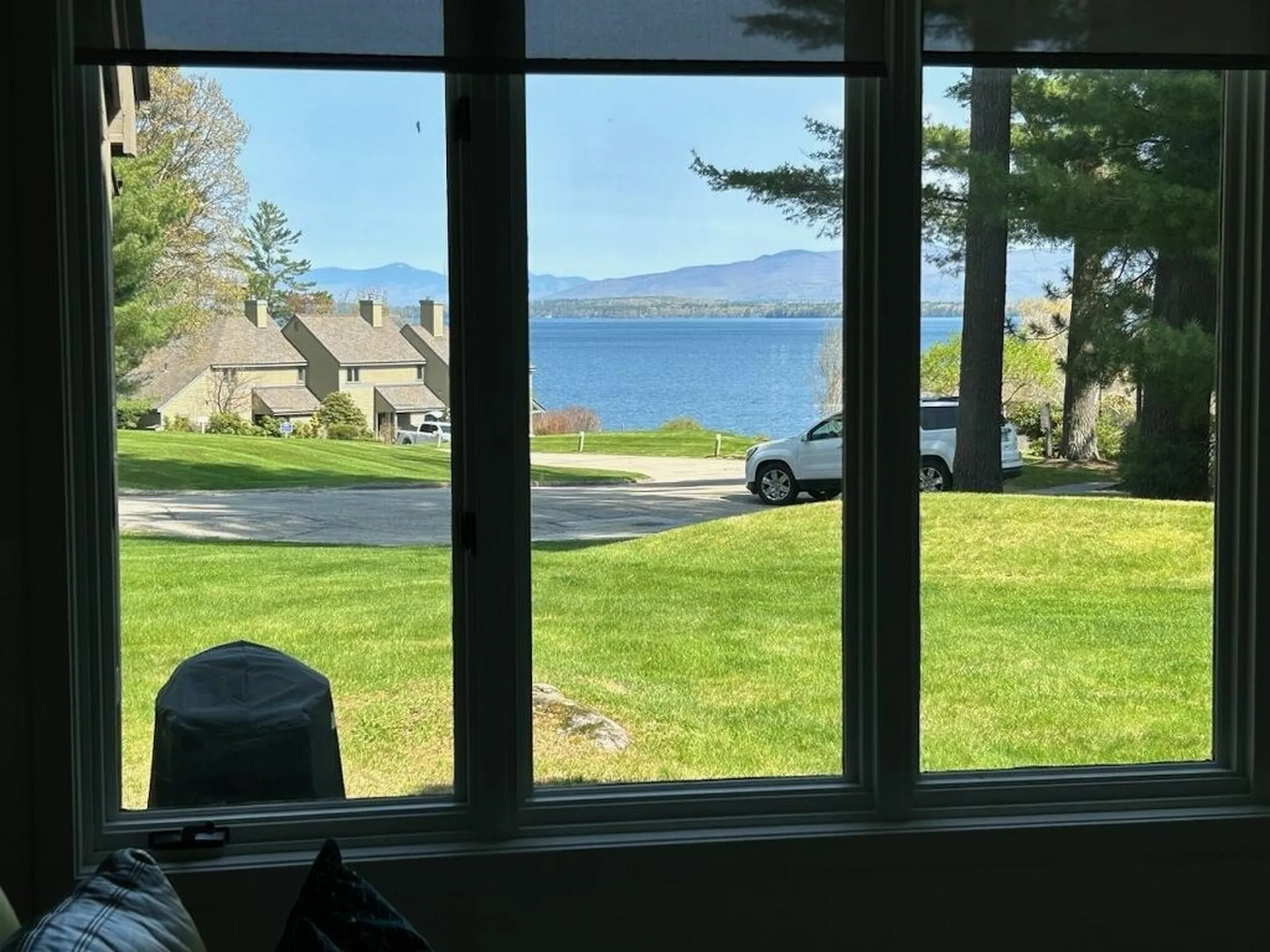 2696 Lake Shore Road Gilford NH 03249