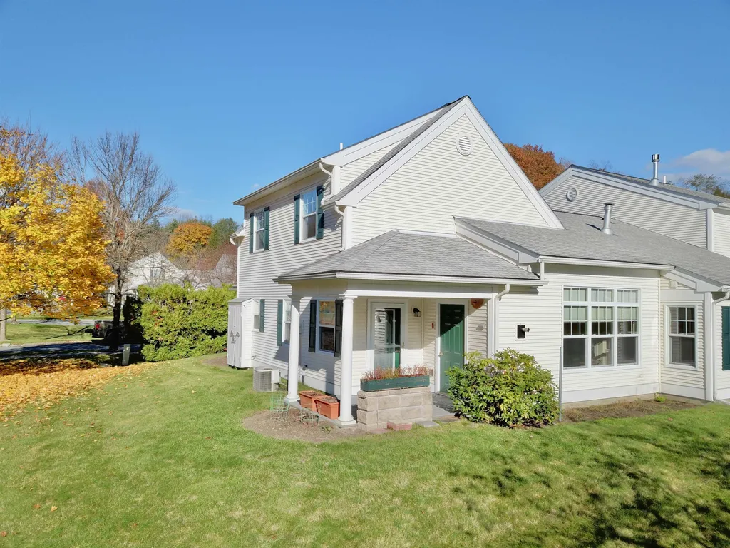 2 Arbor Court Lebanon NH 03784