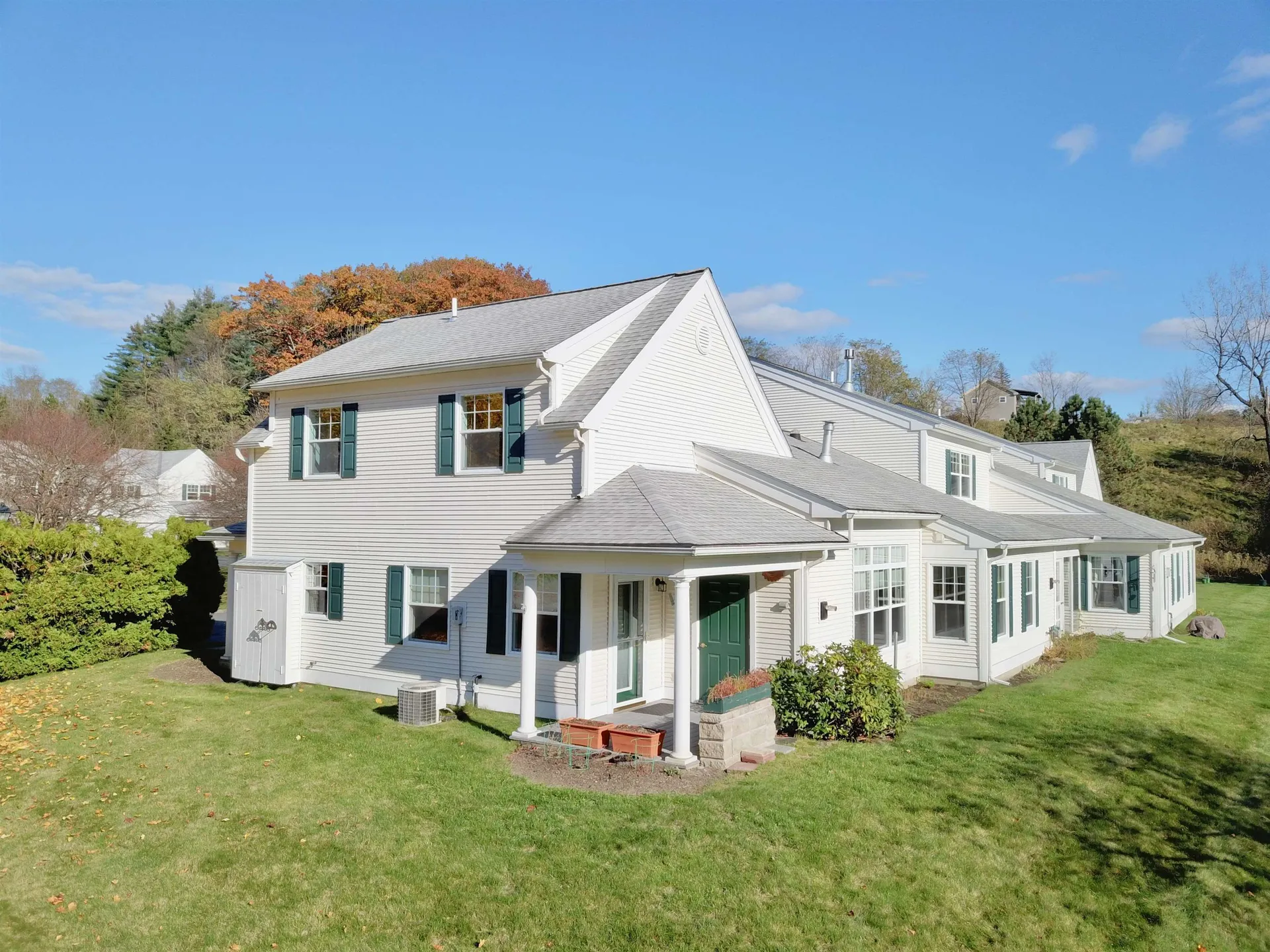 2 Arbor Court Lebanon NH 03784
