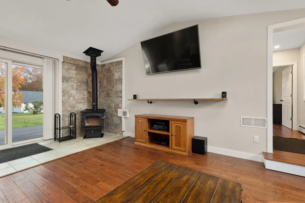 583 6th Street Dover NH 03820