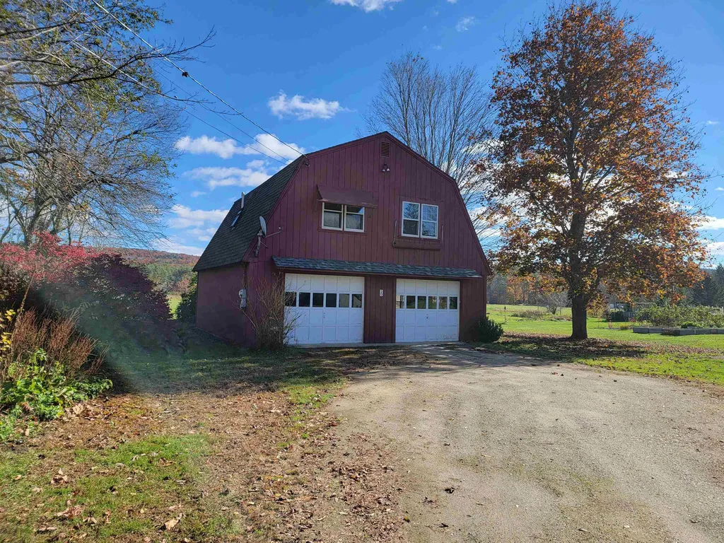 20 North Road Alexandria NH 03222