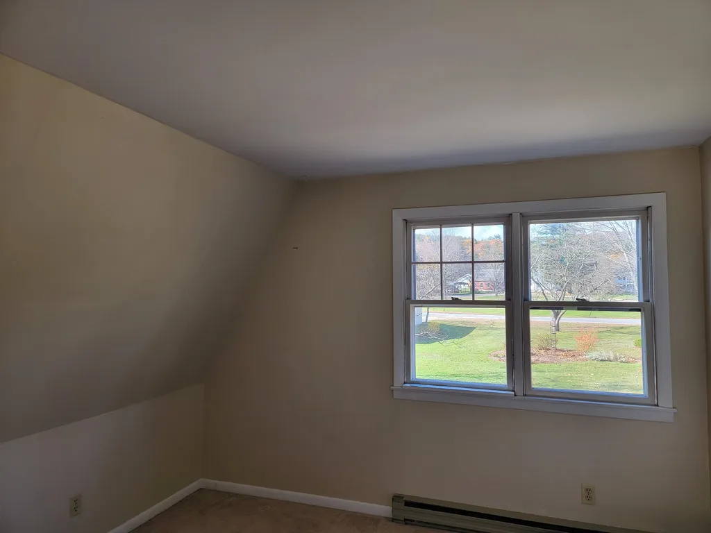 20 North Road Alexandria NH 03222