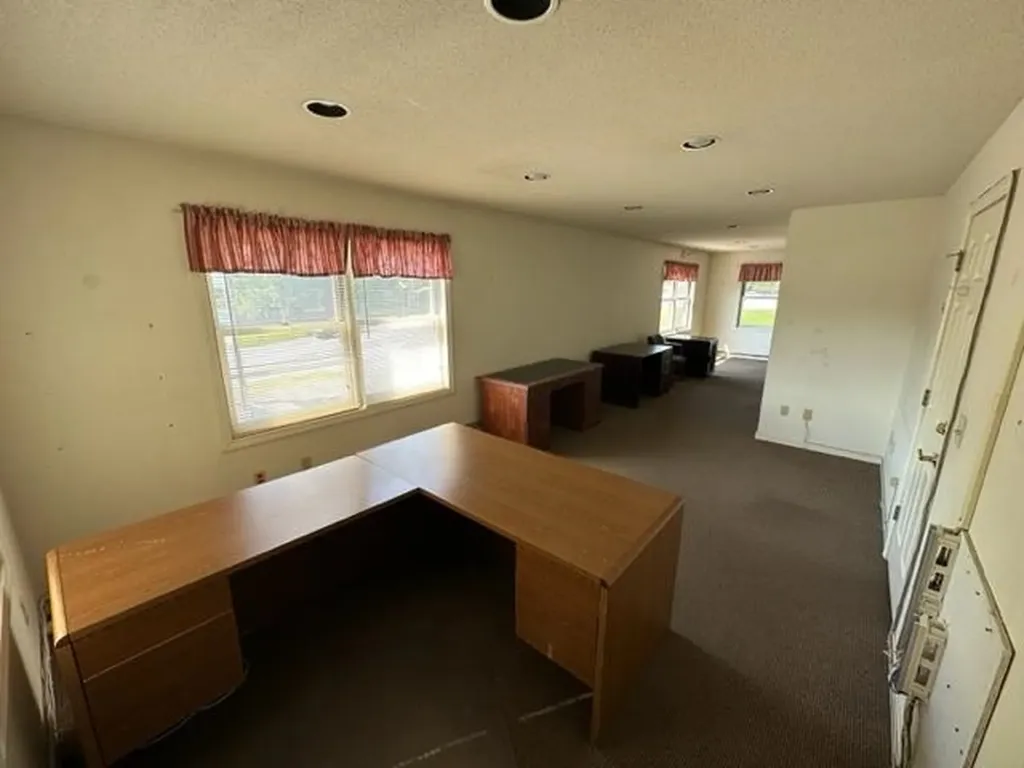 734 Us Route 4 East Rutland Town VT 05701