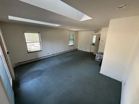 734 Us Route 4 East Rutland Town VT 05701