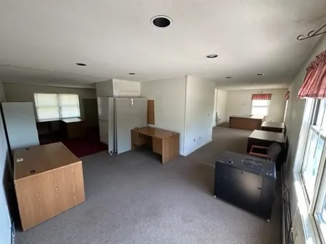 734 Us Route 4 East Rutland Town VT 05701