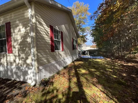 11 Alexandra Lane Rochester NH 03867
