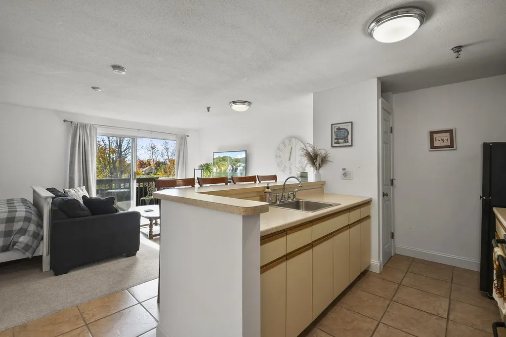 131 Lake Street Gilford NH 03246