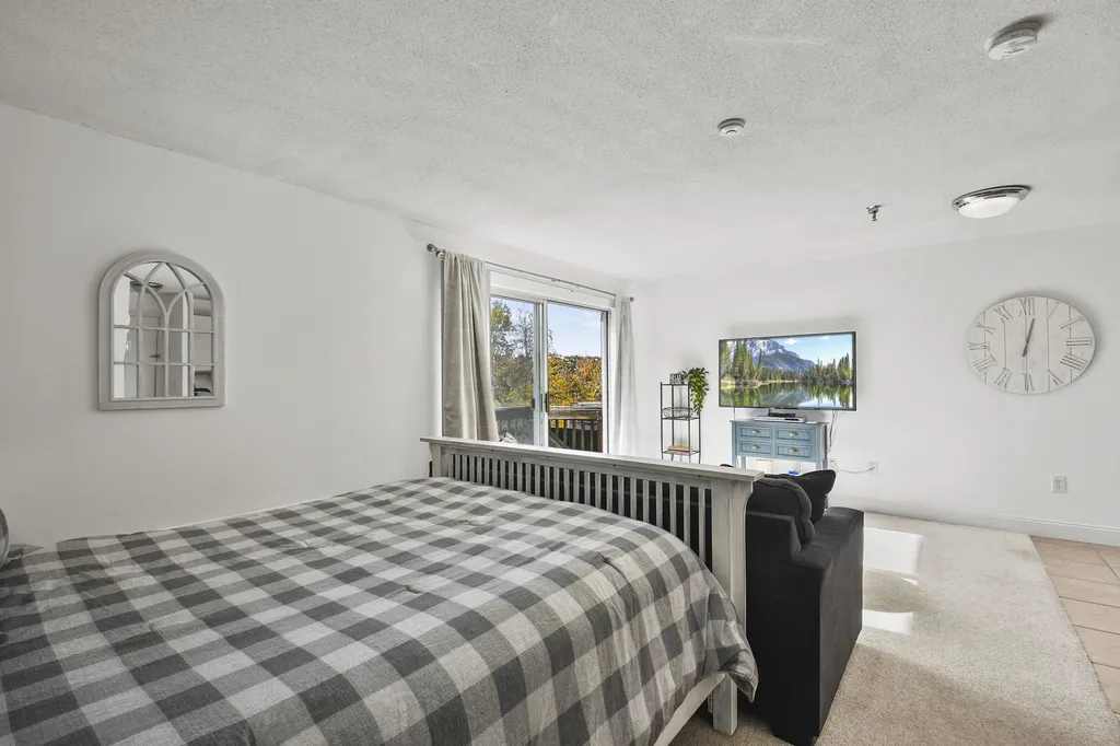 131 Lake Street Gilford NH 03246
