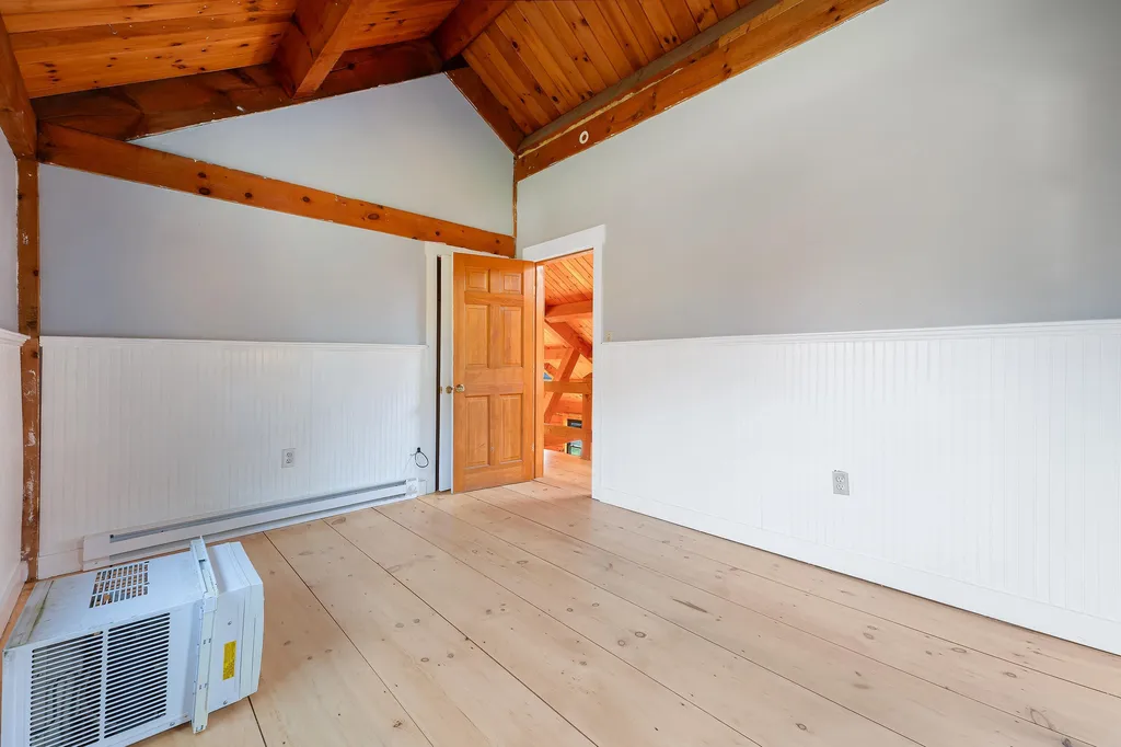 131 Northeast Pond Road Milton NH 03851