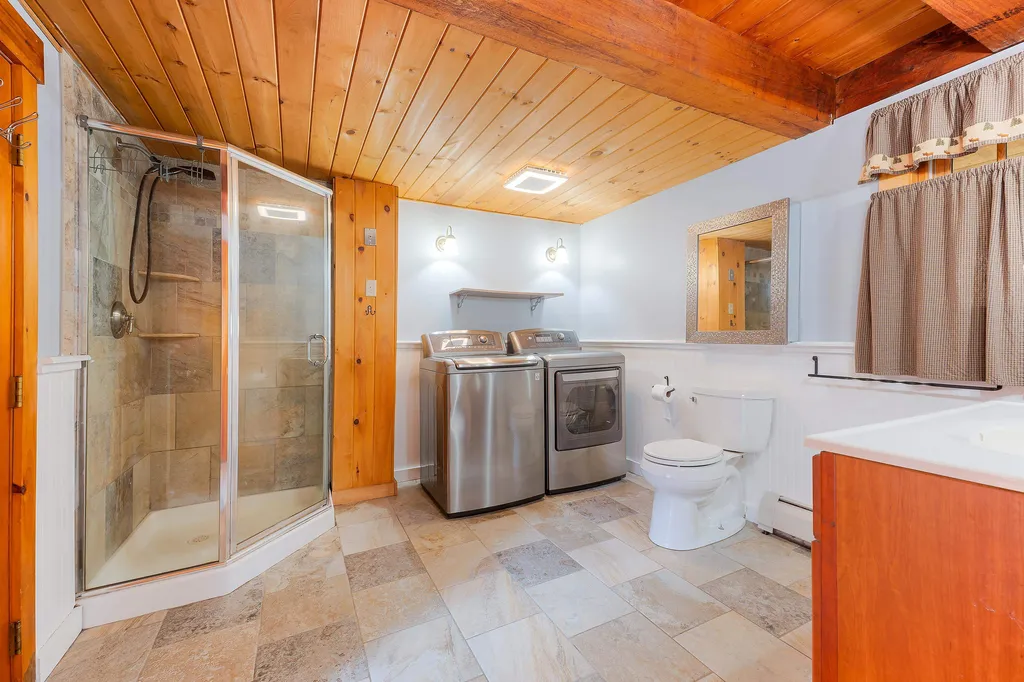 131 Northeast Pond Road Milton NH 03851