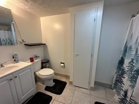 7 Bradford Street Nashua NH 03063