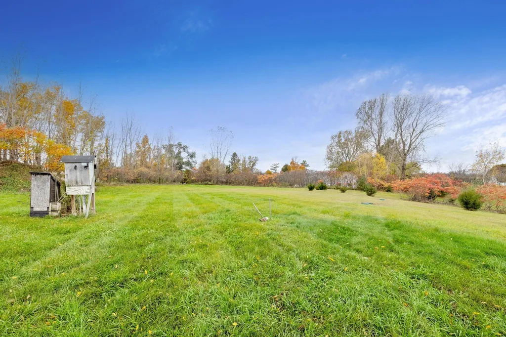 91 Meadow Lane Isle La Motte VT 05463