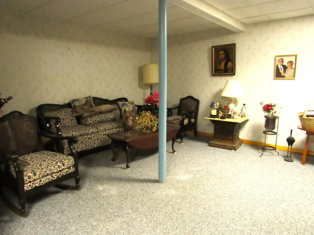 32 Bangor Street Gorham NH 03581