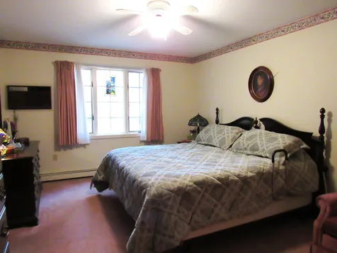 32 Bangor Street Gorham NH 03581