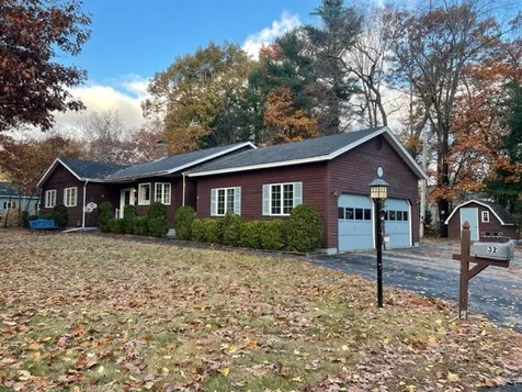 32 Bangor Street Gorham NH 03581