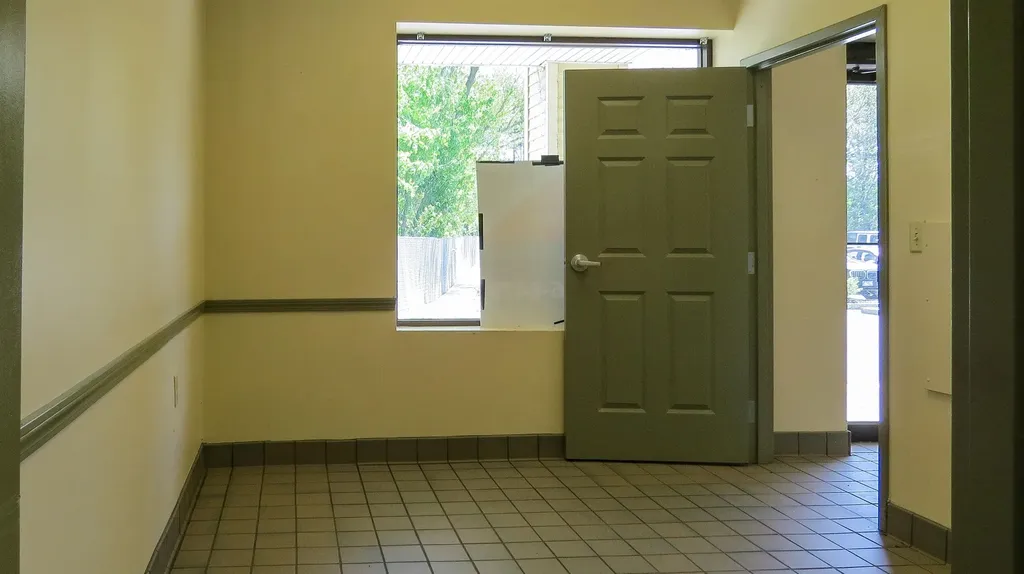 2626 Brown Avenue Manchester NH 03103