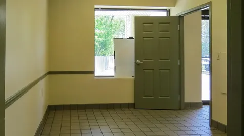 2626 Brown Avenue Manchester NH 03103