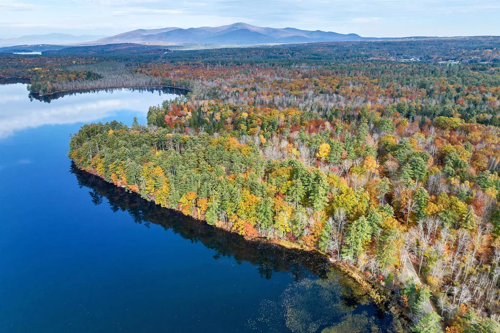 78 Lang Pond Road Tuftonboro NH 03816