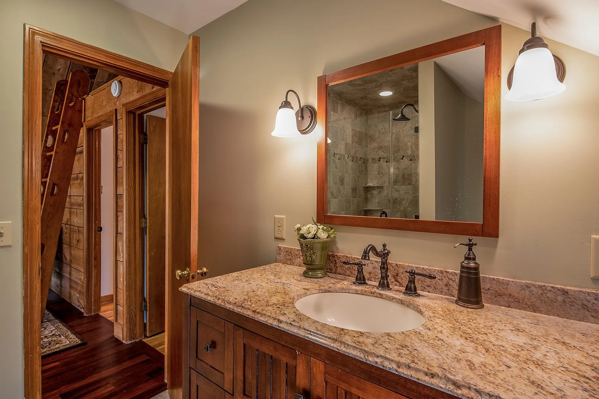 55 Pond Street Londonderry VT 05148