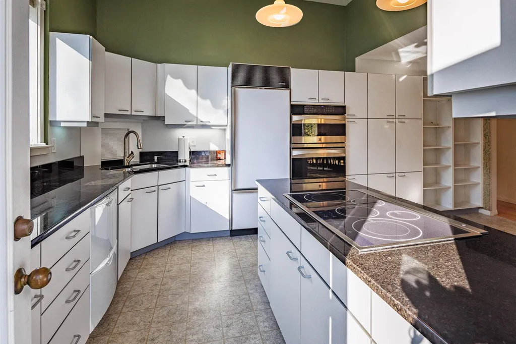 308 Tolend Road Dover NH 03820