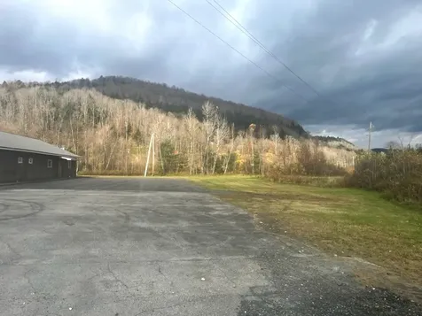 206 Vt Route 14 S Hardwick VT 05843